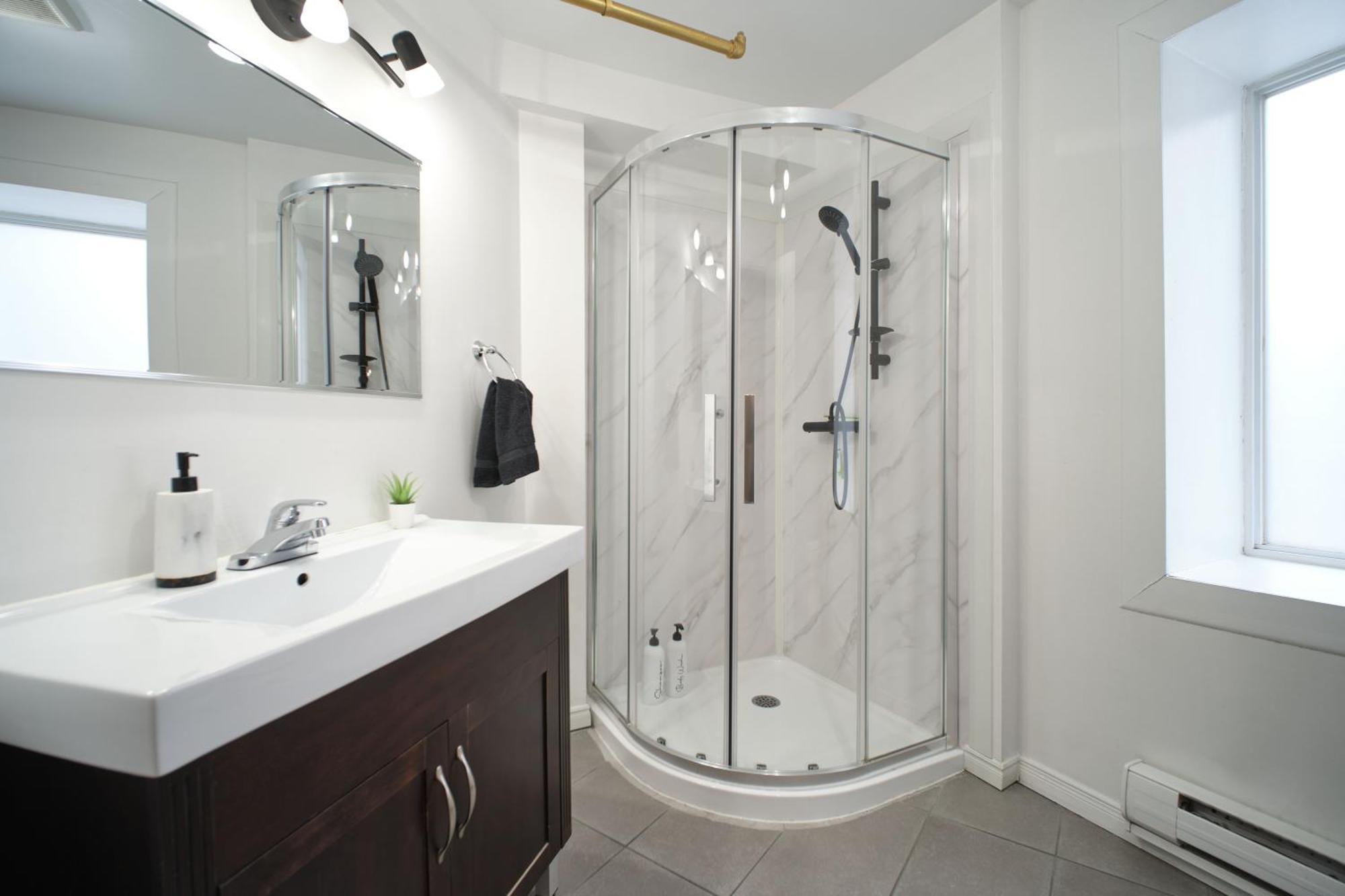 Lion'S Den // Spacious 1500 Sqft Quebec City Exterior photo